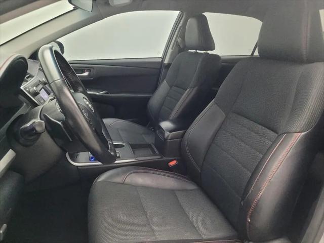 2016 Toyota Camry SE