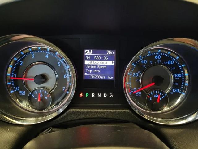 2016 Chrysler Town & Country Touring
