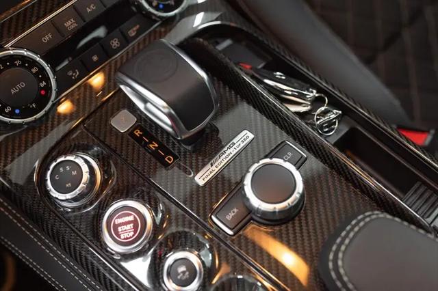 2015 Mercedes-Benz SLS AMG GT