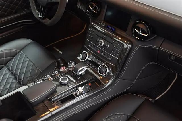 2015 Mercedes-Benz SLS AMG GT