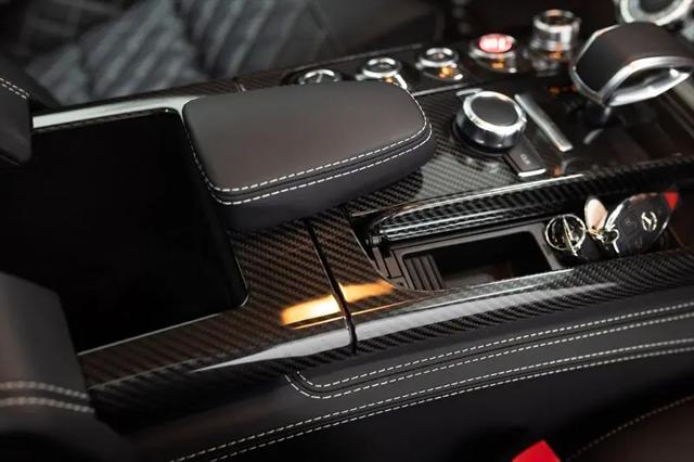 2015 Mercedes-Benz SLS AMG GT