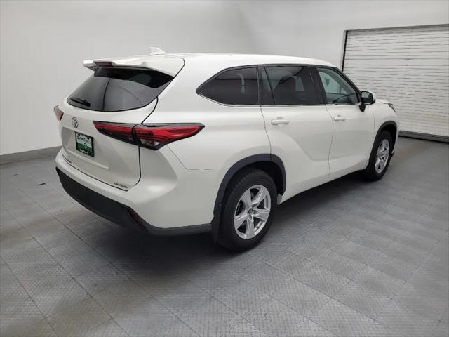 2020 Toyota Highlander LE