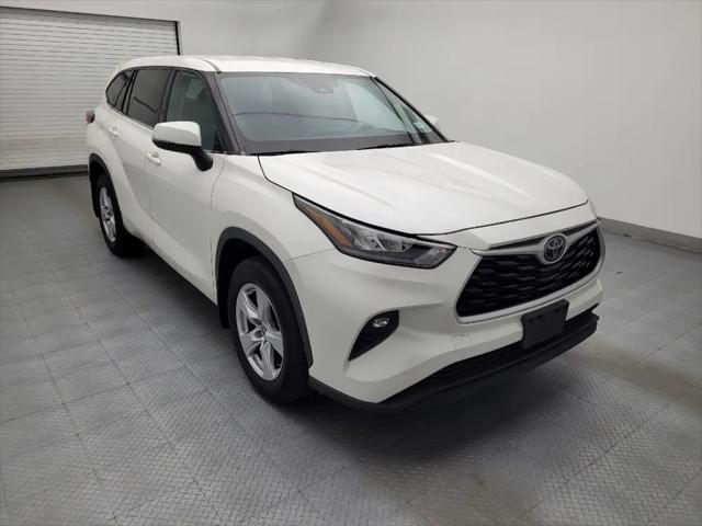 2020 Toyota Highlander LE