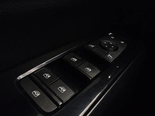 2022 Nissan Pathfinder SV 4WD