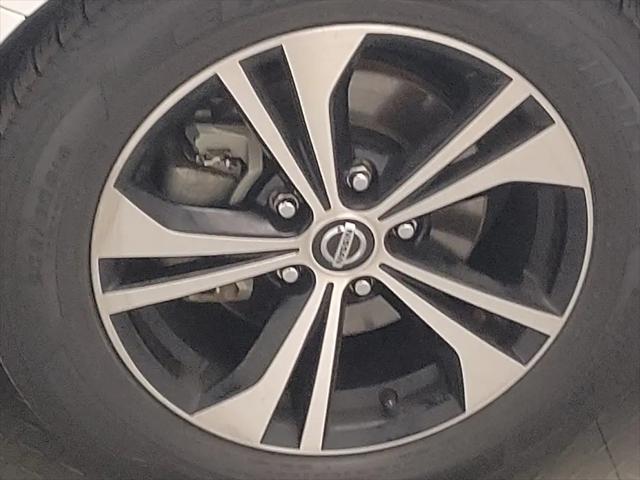 2022 Nissan Sentra SV Xtronic CVT