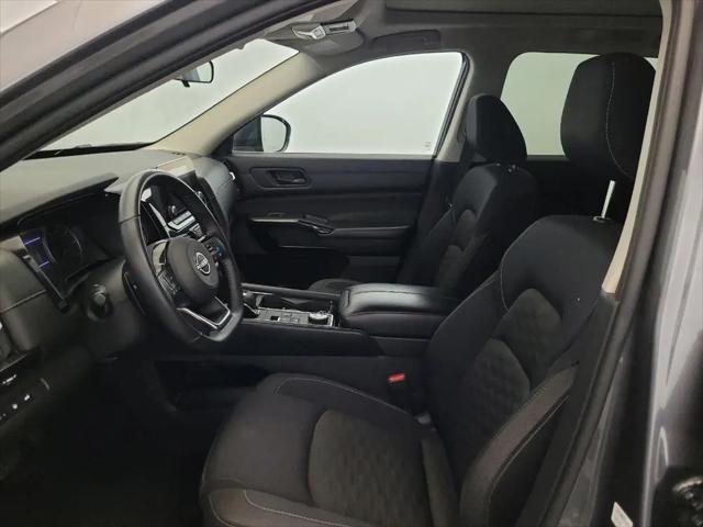 2023 Nissan Pathfinder SV 4WD