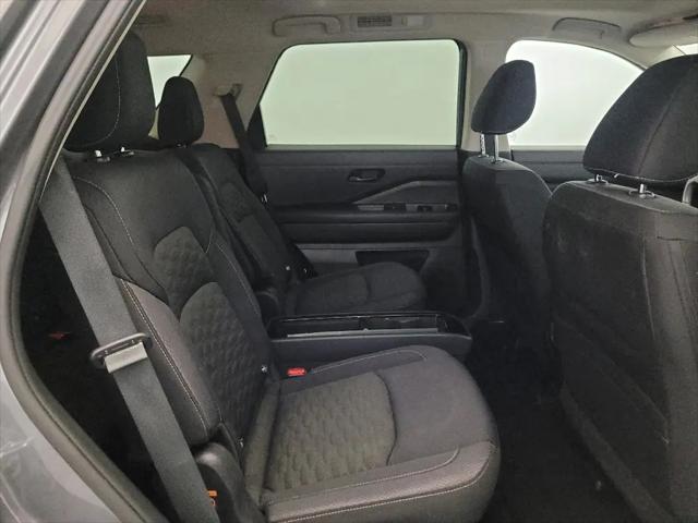 2023 Nissan Pathfinder SV 4WD