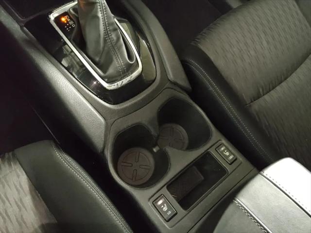 2020 Nissan Rogue SV FWD