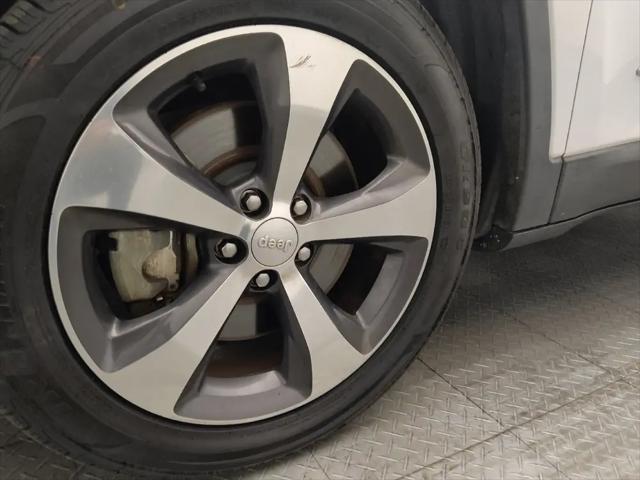 2019 Jeep Cherokee Limited FWD