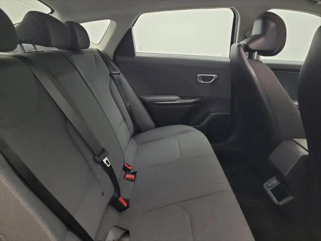 2025 Kia K4 LXS