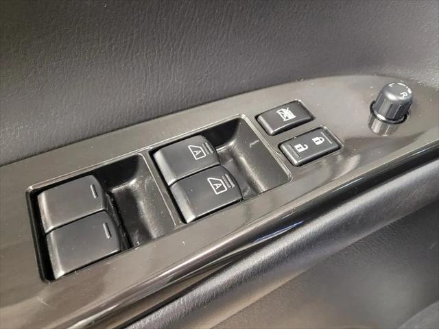 2017 INFINITI QX50 Standard