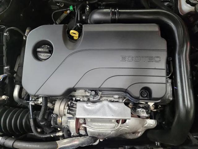 2022 Chevrolet Malibu FWD 1FL