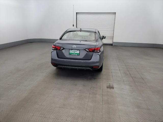 2021 Nissan Versa SV Xtronic CVT
