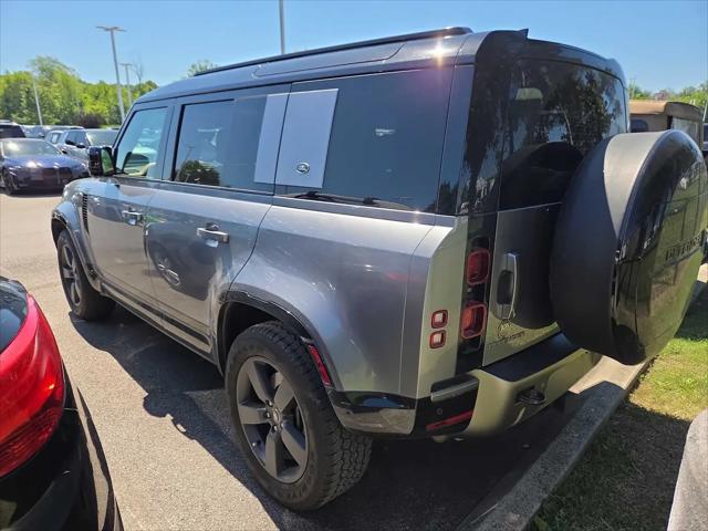 2024 Land Rover Defender 110 P400 X-Dynamic SE