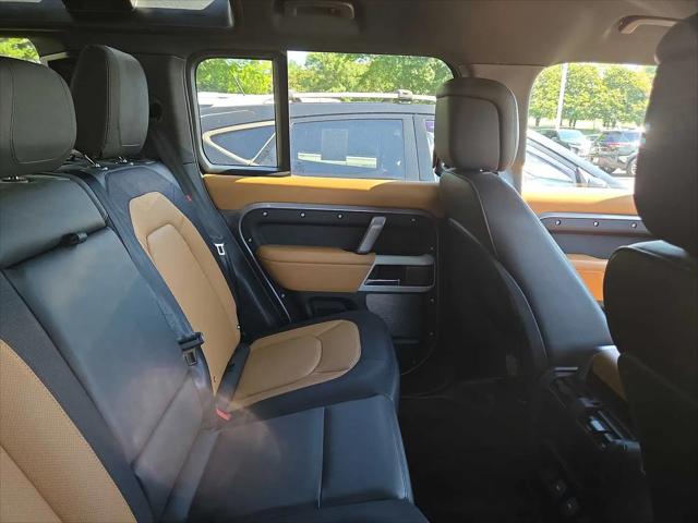 2024 Land Rover Defender 110 P400 X-Dynamic SE