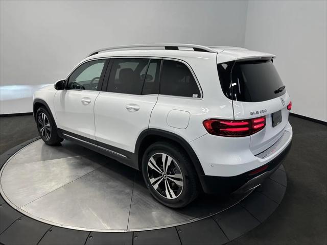 2026 Mercedes-Benz GLB 4MATIC