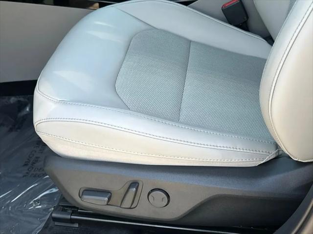 2023 Kia Niro EV Wind
