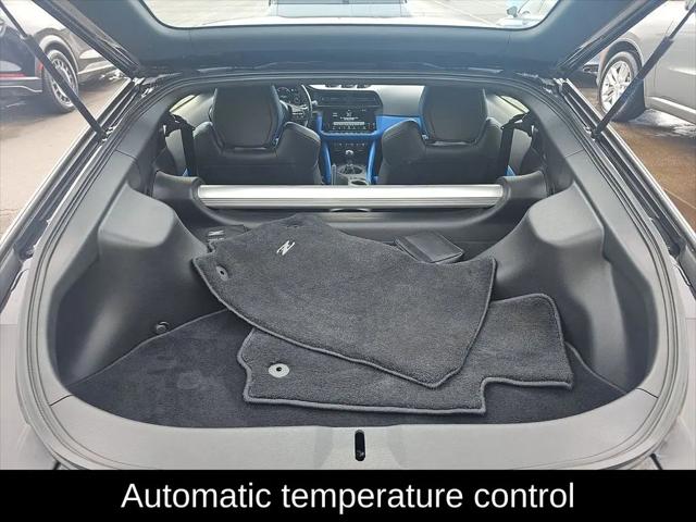2025 Nissan Z Performance Manual Transmission