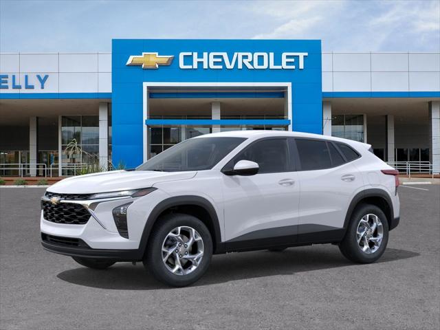 2026 Chevrolet Trax FWD LS
