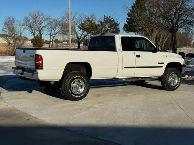 2001 Dodge Ram 2500 Base