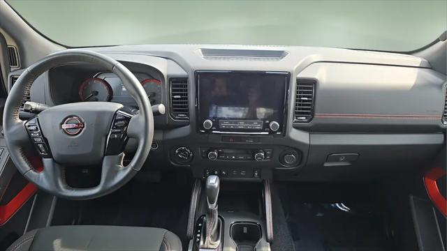 2023 Nissan Frontier Crew Cab PRO-4X 4x4