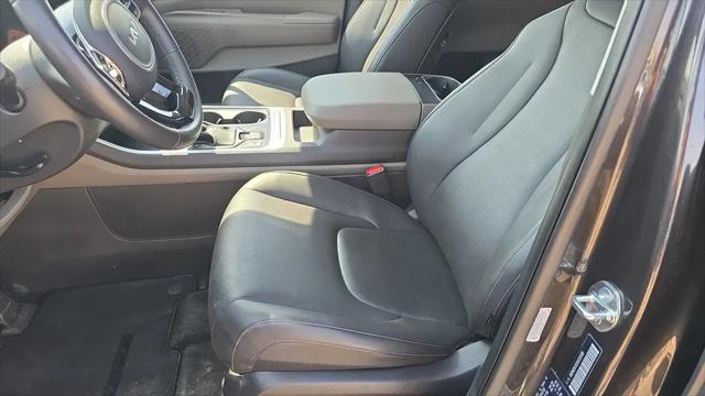 2025 Kia Carnival MPV LXS