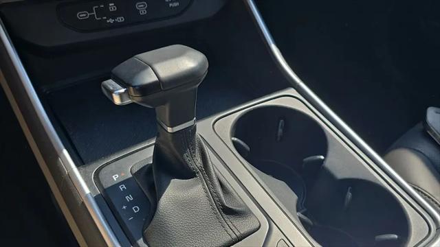 2025 Kia Carnival MPV LXS