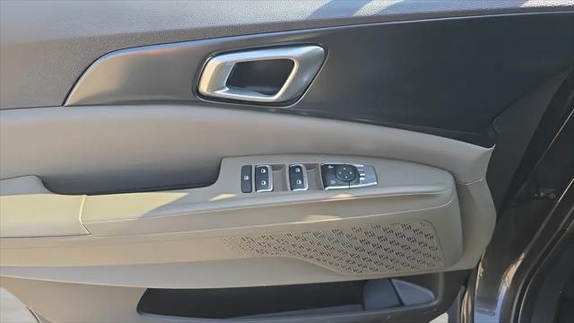 2025 Kia Carnival MPV LXS