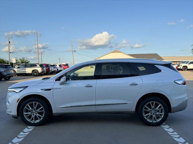 2024 Buick Enclave Essence AWD