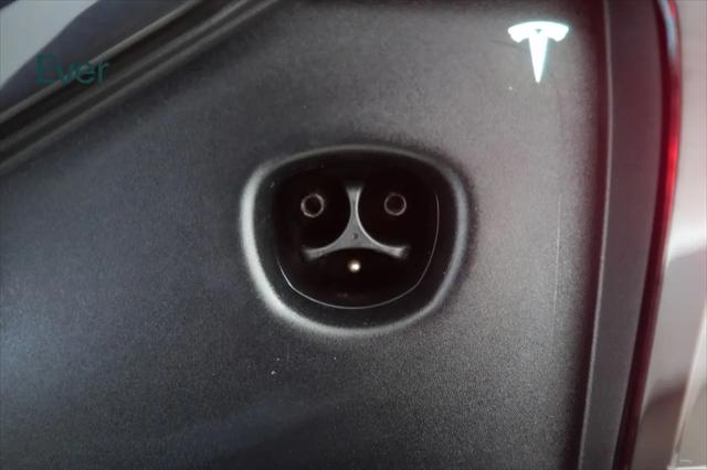 2024 Tesla Model X Long Range