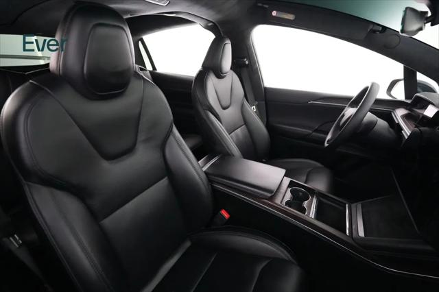 2024 Tesla Model X Long Range