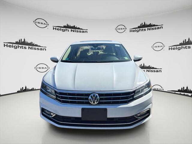 2018 Volkswagen Passat 2.0T SEL Premium