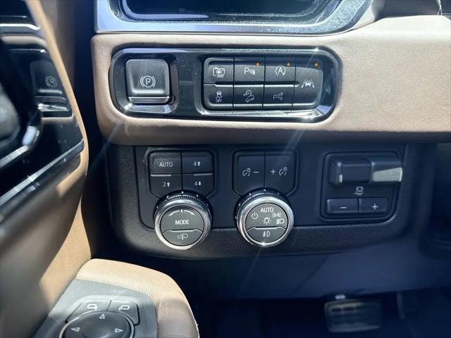 2026 GMC Yukon 4WD Denali Ultimate