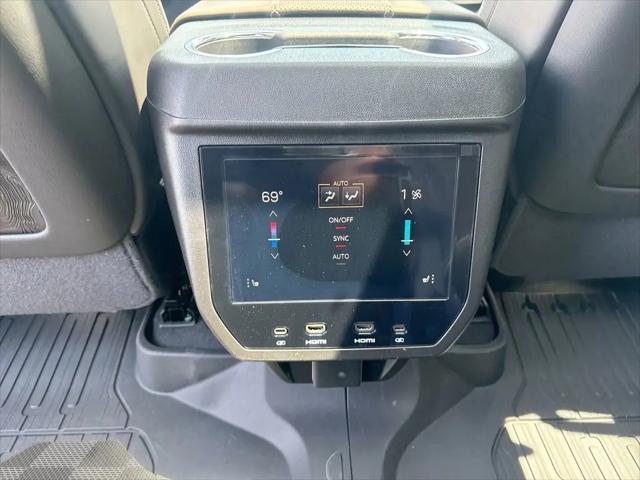 2026 GMC Yukon 4WD Denali Ultimate