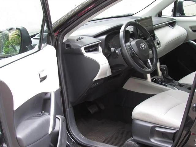 2023 Toyota Corolla Cross LE