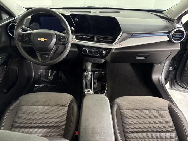 2024 Chevrolet Trax FWD LT