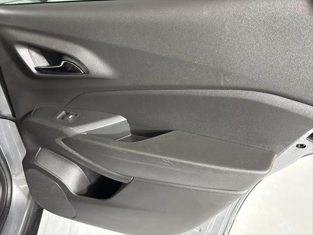 2024 Chevrolet Trax FWD LT