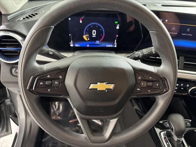 2024 Chevrolet Trax FWD LT