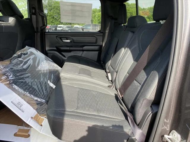 2026 Ram 1500 Warlock Crew Cab 4x4 5'7" Box