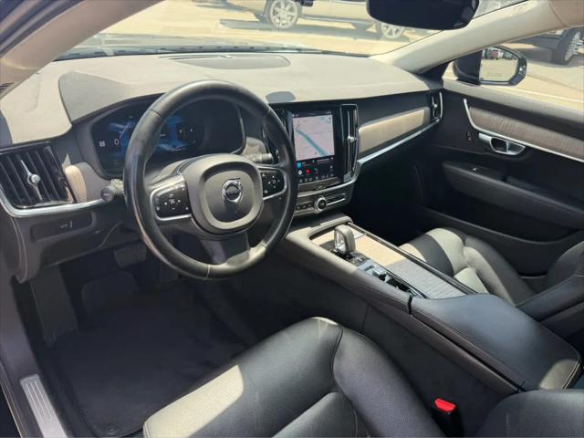 2023 Volvo S90 B6 Plus