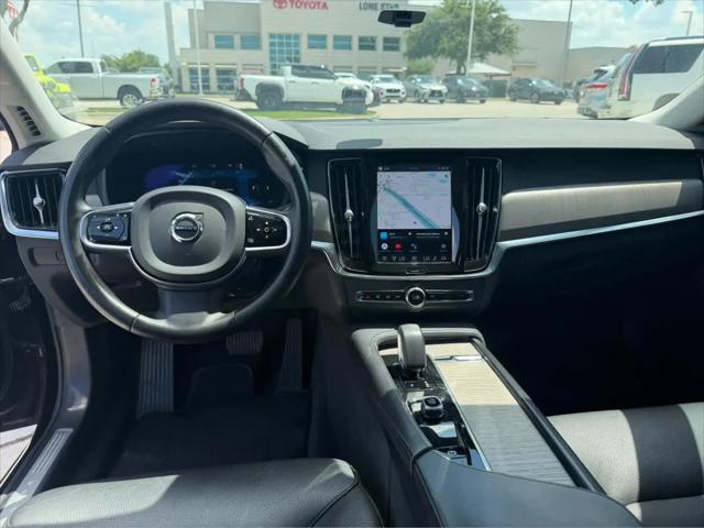 2023 Volvo S90 B6 Plus