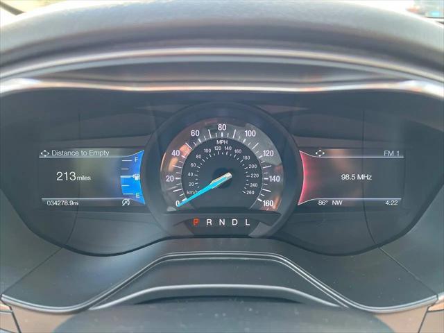 2020 Ford Fusion SE