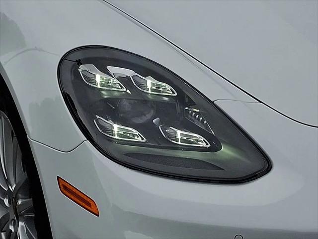 2023 Porsche Panamera 4
