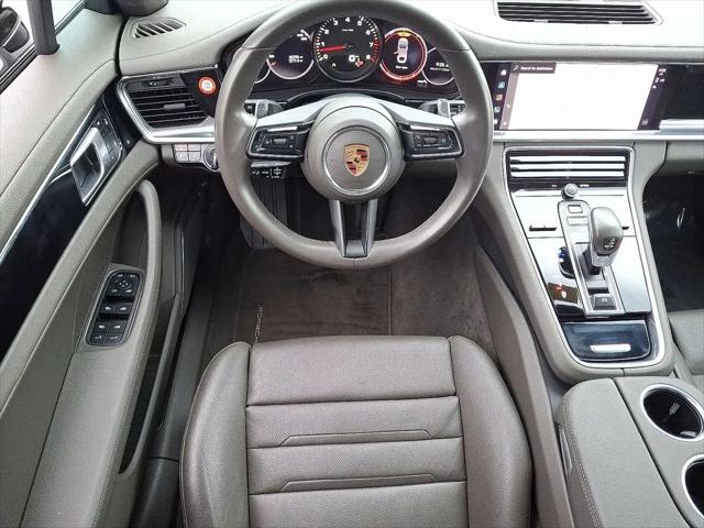 2023 Porsche Panamera 4