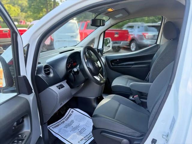 2017 Nissan NV200 SV