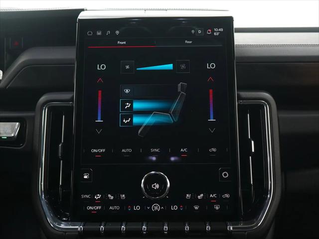 2025 GMC Yukon 4WD Denali