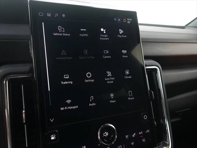 2025 GMC Yukon 4WD Denali