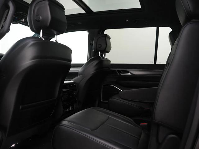 2024 Jeep Wagoneer Series II Carbide