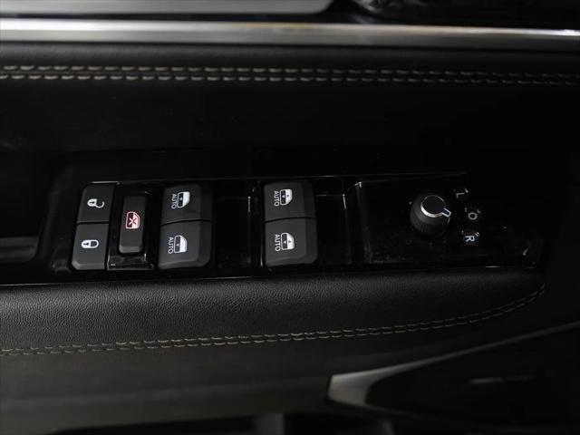 2024 Jeep Wagoneer Series II Carbide