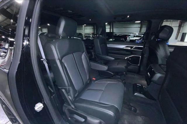 2025 Jeep Wagoneer Super 4x4